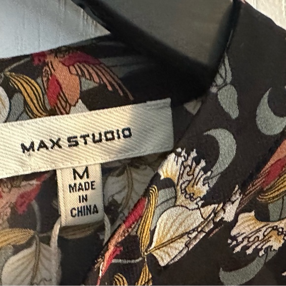 NWT Max Studio sheer long sleeve blouse - Picture 8 of 9